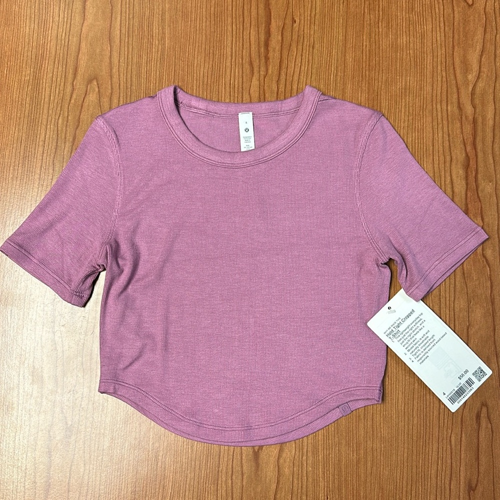 BNWT lululemon Hold Tight Cropped T-Shirt size 4